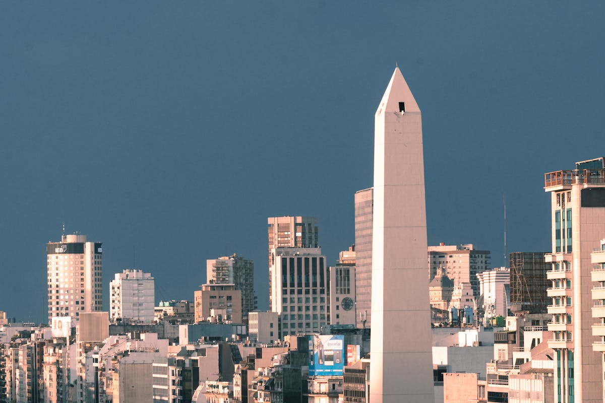 Argentina — depoimento de Cinthia Prado em outubro de 2025