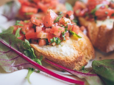 Bruschetta al Pomodoro