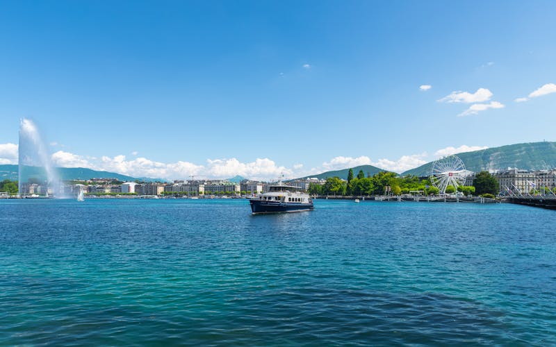 Lago Léman com roda-gigante