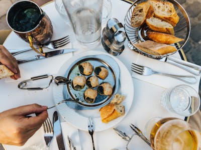 Escargots & Baguette
