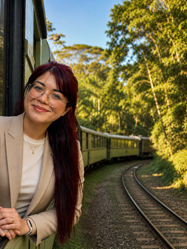 Vanessa Barros — Marketing & Experiência na Hubtrip